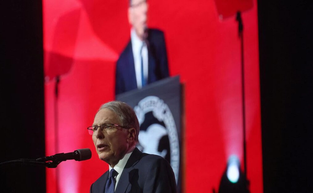 NRA board of directors re-elects Wayne LaPierre as executive vice president