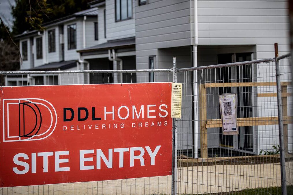 Auckland townhouse settlement delayed by months