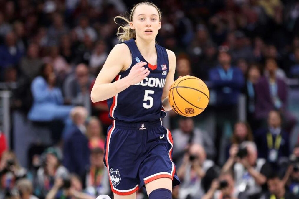 Paige Bueckers suffers torn ACL, UConn star will miss the entire 2022-23 season