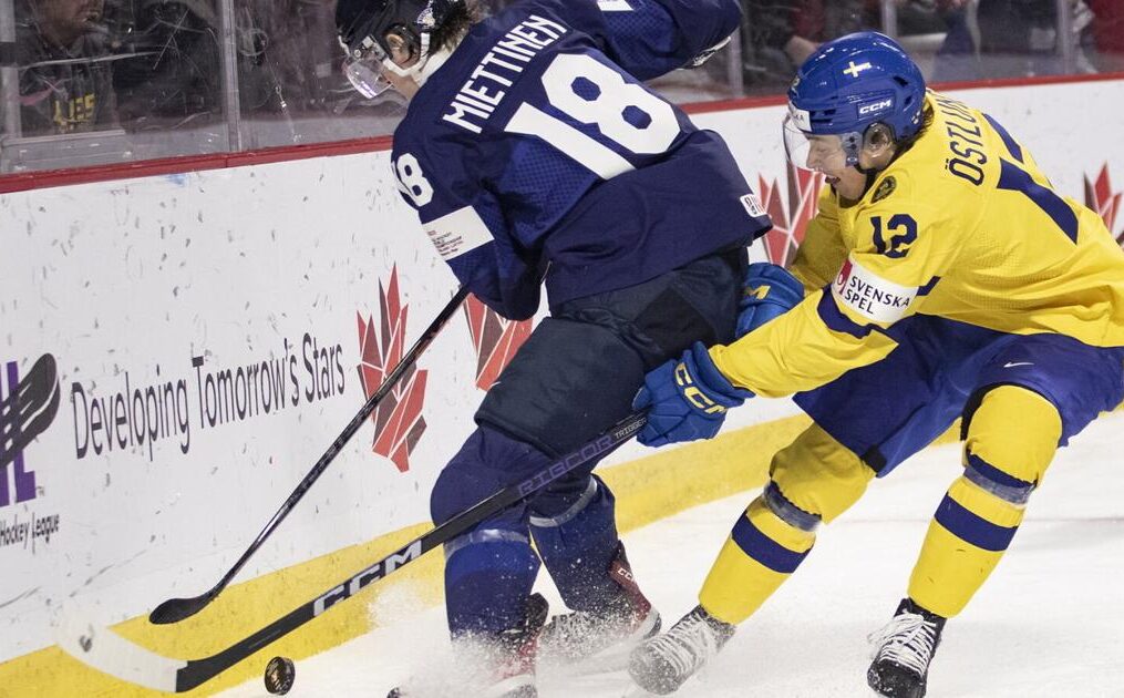 Sweden defeats Finland in world junior hockey quarterfinals