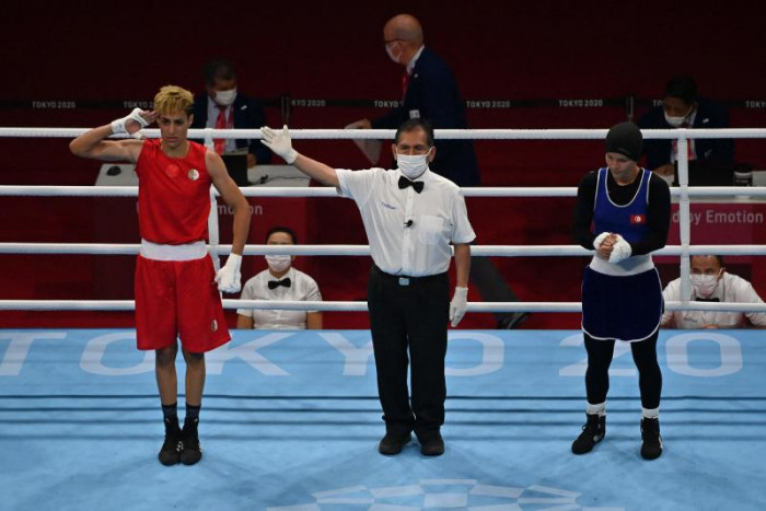 Janjaem makes final after Algerian boxer disqualified